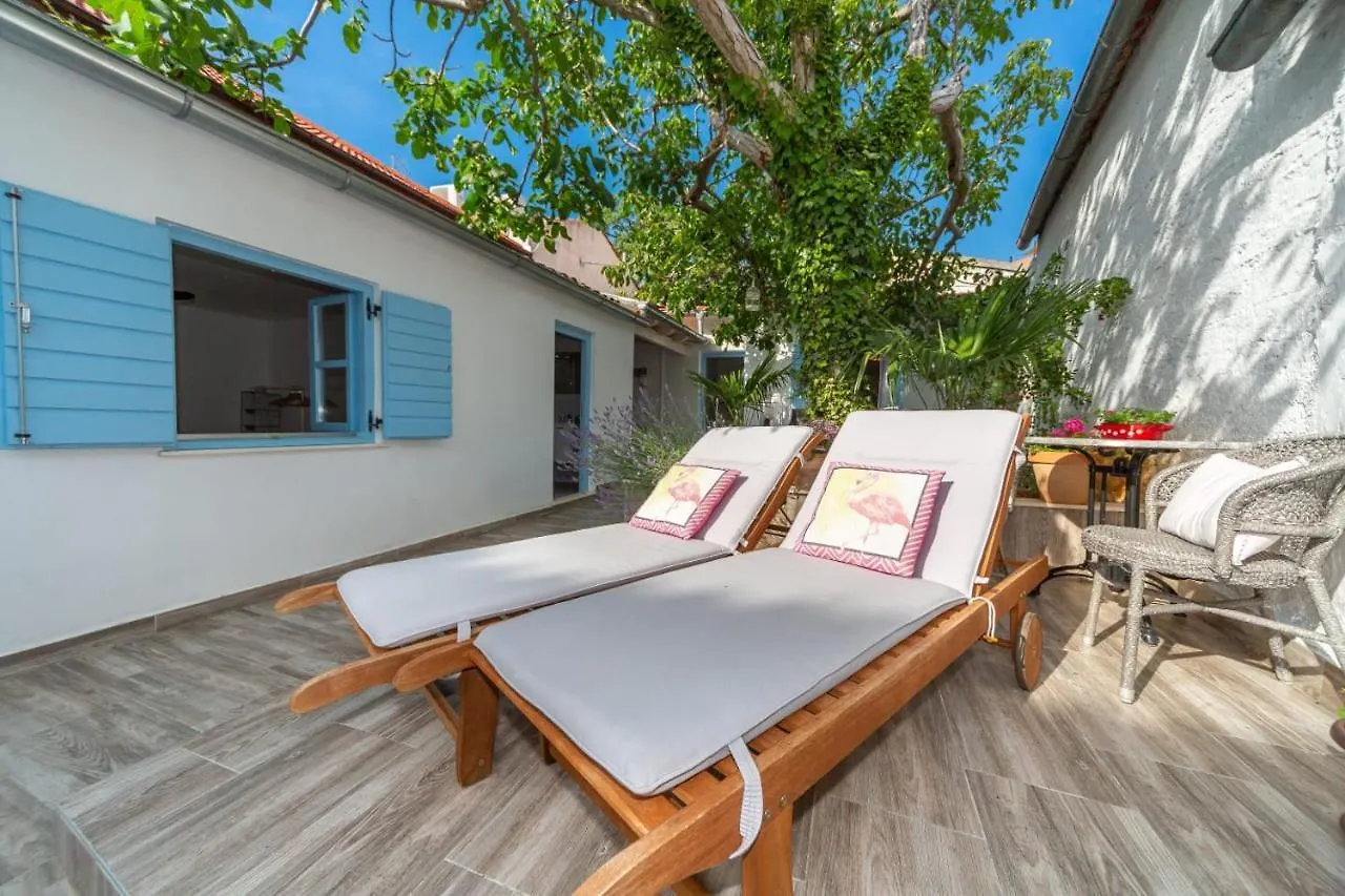 Ferienhaus Ivana Weißenburg Kroatien